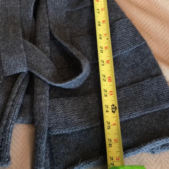 Cardigan Sweater With Tie Belt - Medium - Picture 8 of 9